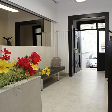 Wake Up Apartments And Rooms Belgrade Luaran gambar