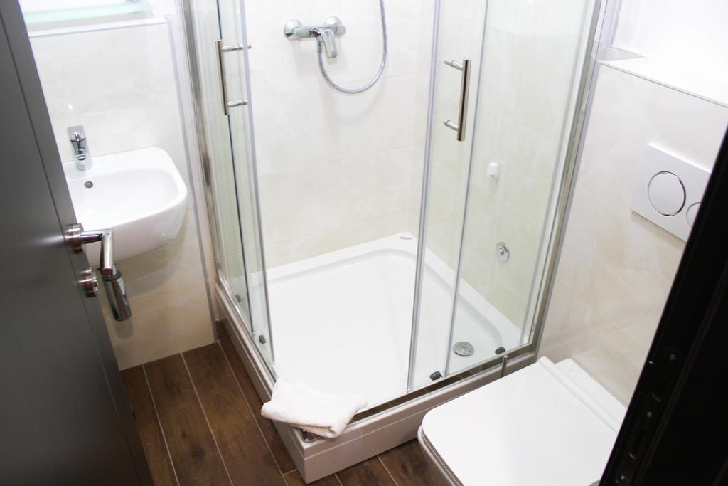 Wake Up Apartments And Rooms Belgrade Luaran gambar