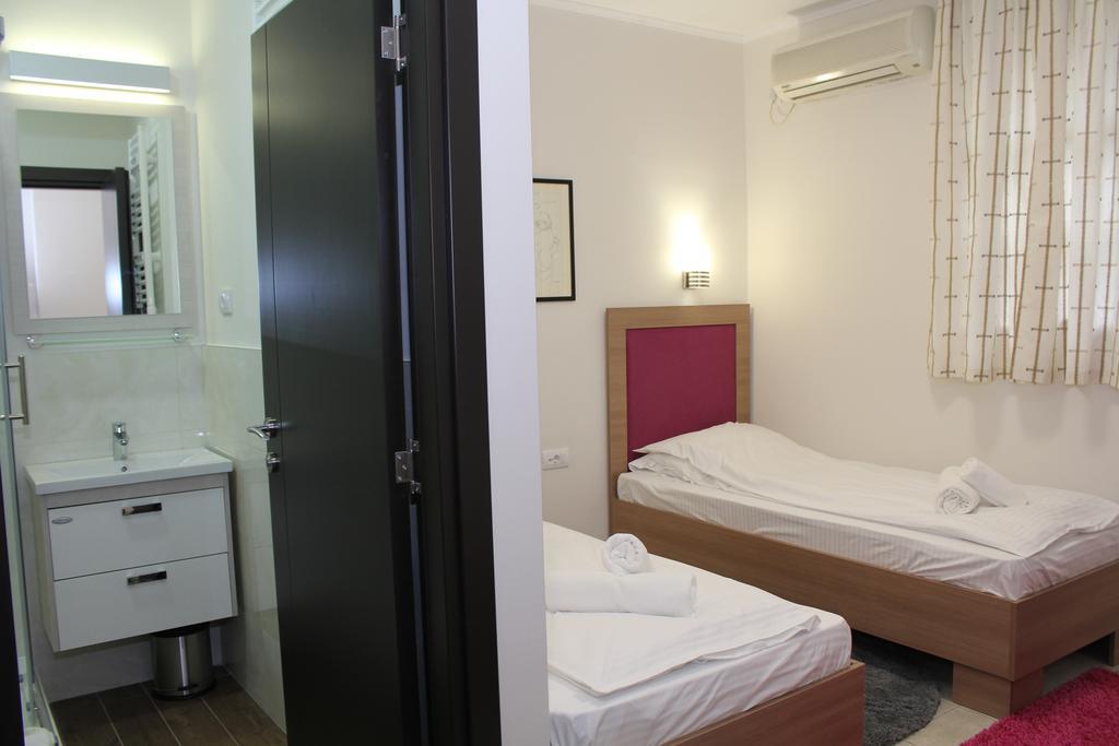 Wake Up Apartments And Rooms Belgrade Luaran gambar