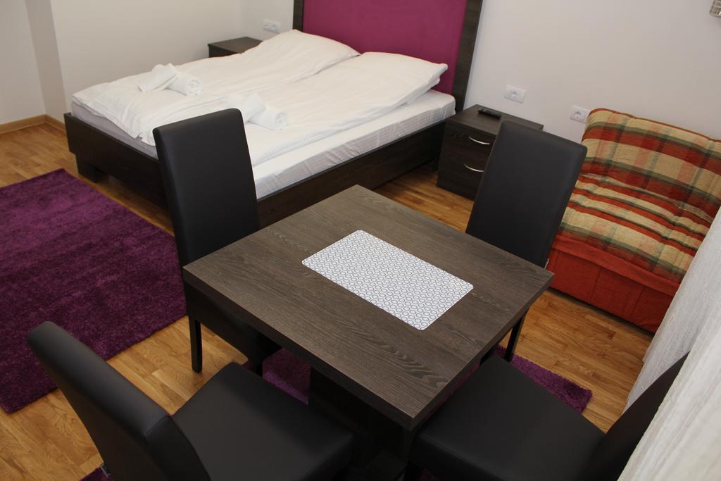Wake Up Apartments And Rooms Belgrade Luaran gambar