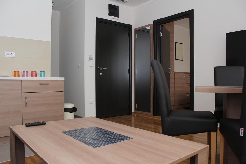 Wake Up Apartments And Rooms Belgrade Luaran gambar