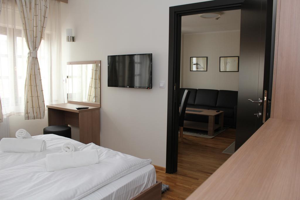 Wake Up Apartments And Rooms Belgrade Luaran gambar