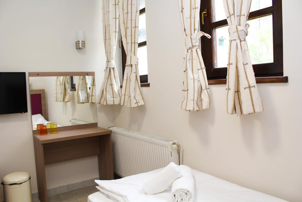 Wake Up Apartments And Rooms Belgrade Luaran gambar