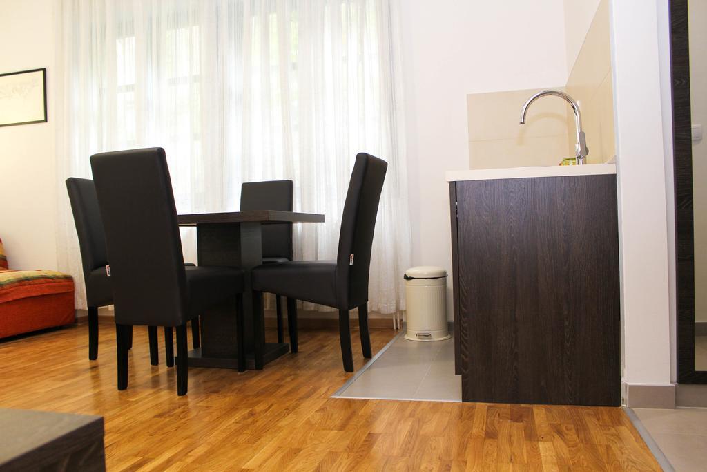 Wake Up Apartments And Rooms Belgrade Luaran gambar