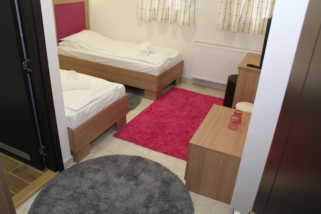 Wake Up Apartments And Rooms Belgrade Luaran gambar